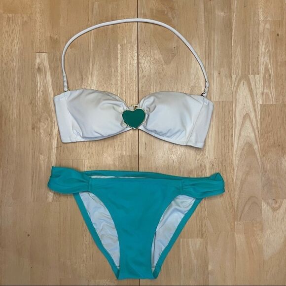 Victoria’s Secret Heart Halter Bikini - Picture 1 of 9